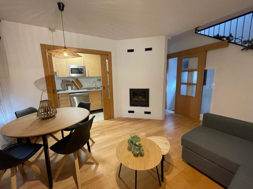 Apartamento La Anaza Villanúa Kültér fotó