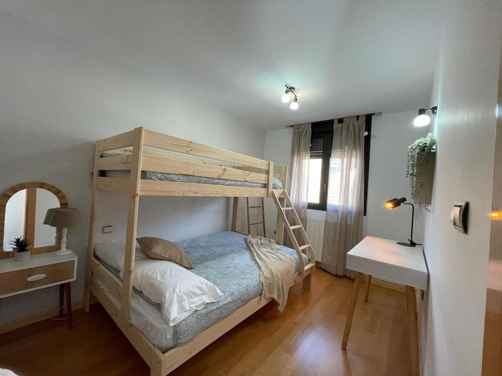 Apartamento La Anaza Villanúa Kültér fotó